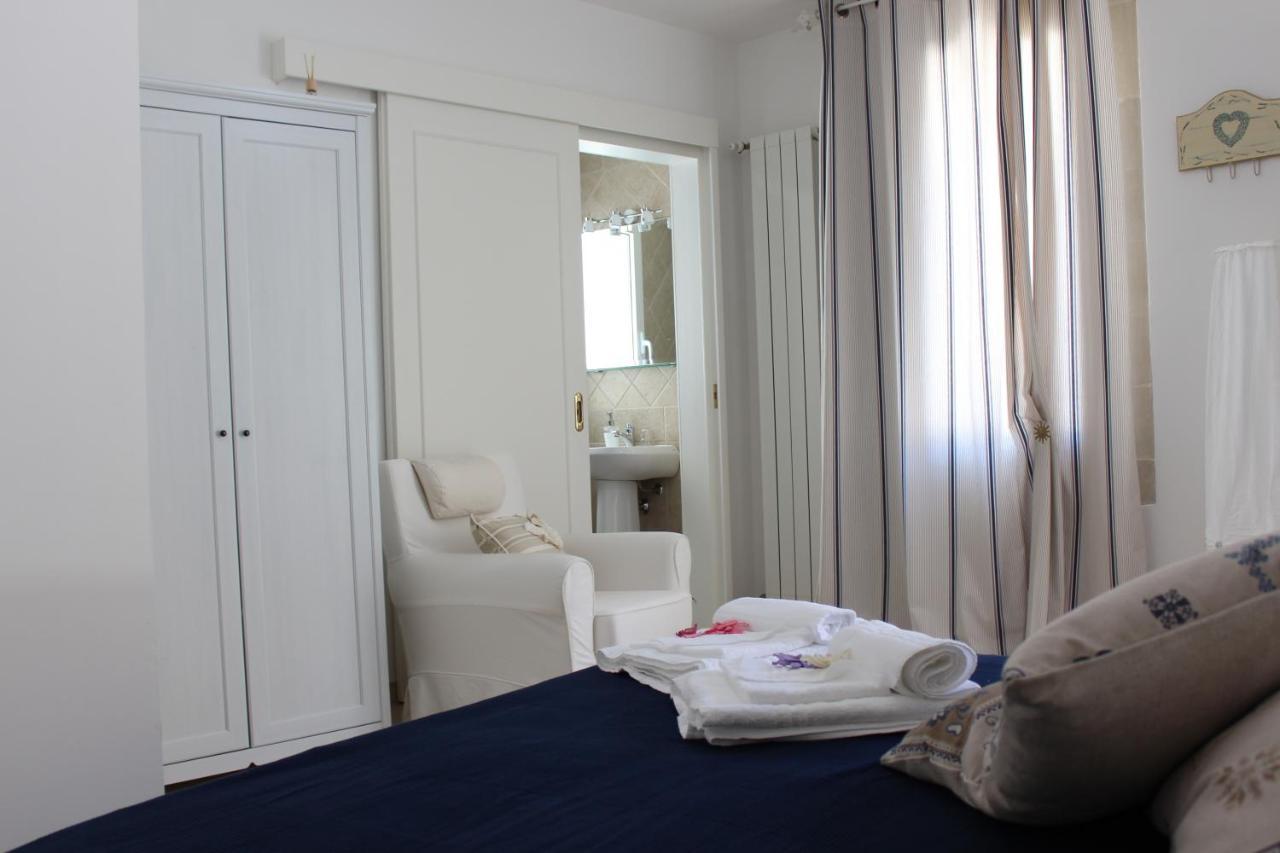 Book And Bed Bed & Breakfast Maglie Eksteriør bilde